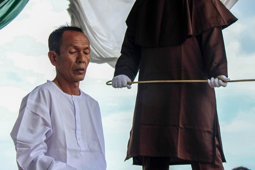 Ţara unde persoanele gay şi cei care îşi înşeală partenerii vor fi ucişi cu pietre