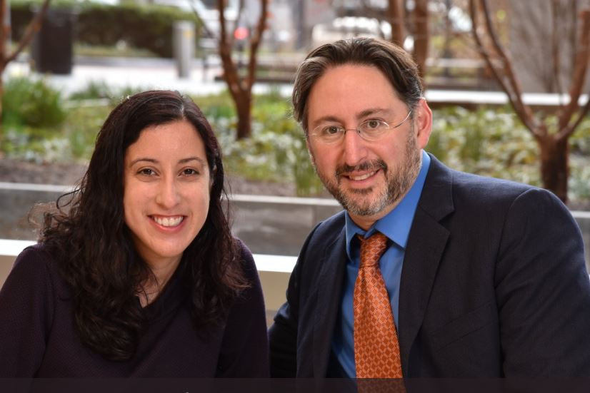 Premieră în lumea medicală: o femeie infectată cu HIV a acceptat să doneze un rinichi