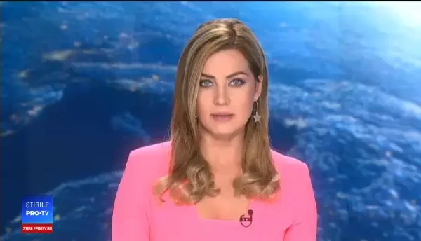 Profesor din Alba Iulia, acuzat că pipăie feţele şi le atinge în zonele intime. Ce riscă