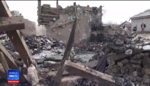 Tânăr de 23 de ani, născut cu dizabilităţi locomotorii, mort într-un incendiu în propria casă