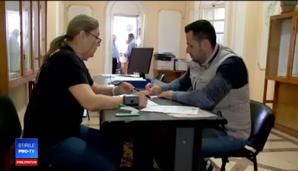 Lista noilor nume preferate de români pentru copiii lor. Cele ridicole pot fi refuzate