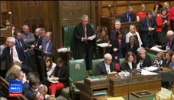 BREXIT este paralizat. Parlamentul de la Londra a respins toate variantele