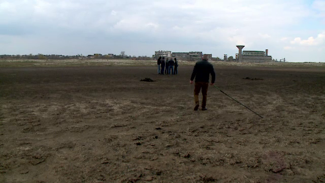 Dezastru ecologic în Deltă. Localnicii s-au îngrozit când au văzut ce iese din pământ