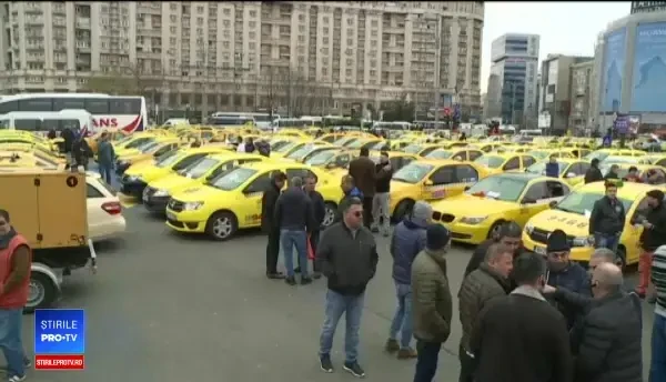 Modificările la Legea taximetriei, adoptate. Cum sunt afectați șoferii Uber și Taxify