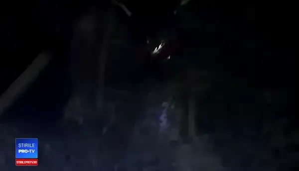 Un turist a căzut de pe zidurile cetăţii Şoimoş, unde s-a urcat pentru un selfie