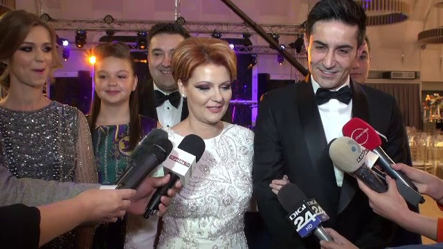 Imagini de la nunta Olguței Vasilescu. Ipostaza în care a fost pozat Dragnea cu iubita