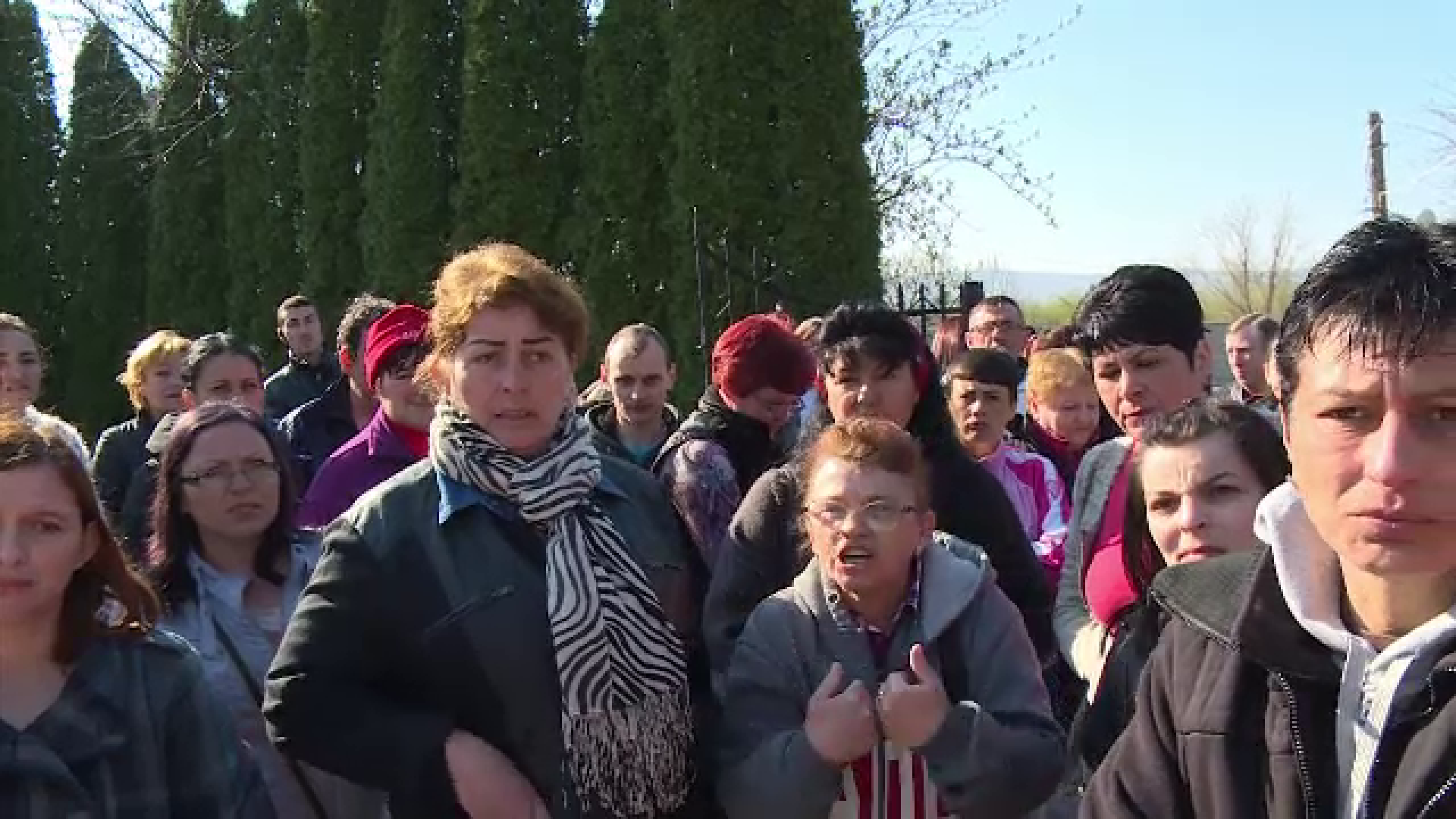 Salariații unei fabrici de pantofi din Bihor, în pragul disperării: „Nu ne-o dat nici salar”