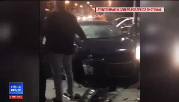 Accident grav în Cluj: 5 răniţi. O șoferiță a trecut pe culoarea roşie a semaforului