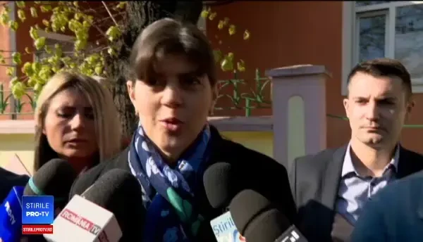 Laura Codruţa Kovesi s-a prezentat la Secția de Poliție. Reacția fostei șefe DNA