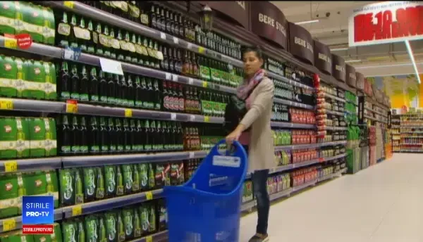 Românii încep reciclarea. Sticlele se scumpesc, dar primiți banii înapoi la returnarea lor