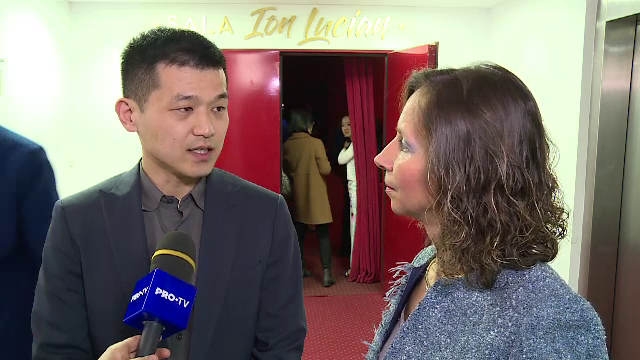 Elevii români, tot mai dornici să învețe limba chineză. De ce a devenit atât de populară