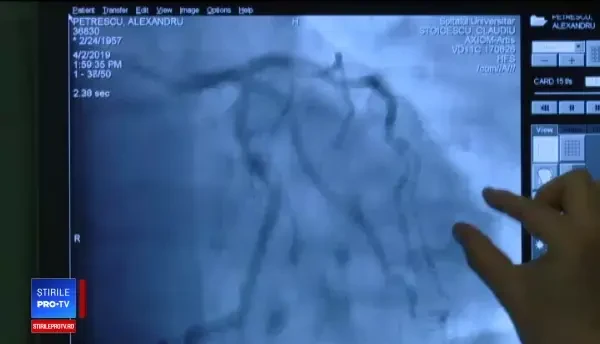 Ion Iliescu rămâne în spital. Ce au descoperit medicii la investigaţii