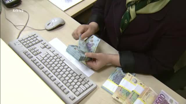 Peste 10.000 de copii au bani în contul Junior. Dobânda, anulată însă de inflație