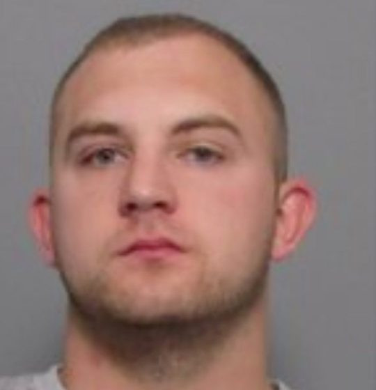 Unul dintre cei mai temuţi criminali spune că e dreptul său să-şi lase prietena gravidă