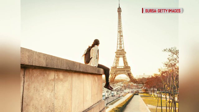 Românca moartă la Paris ar fi căzut în gol când iubitul îi oferea inelul, la Turnul Eiffel