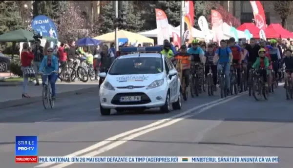 Mureșenii au pedalat pentru a atrage atenția asupra mortalității infantile: "Vrem să ajutăm"