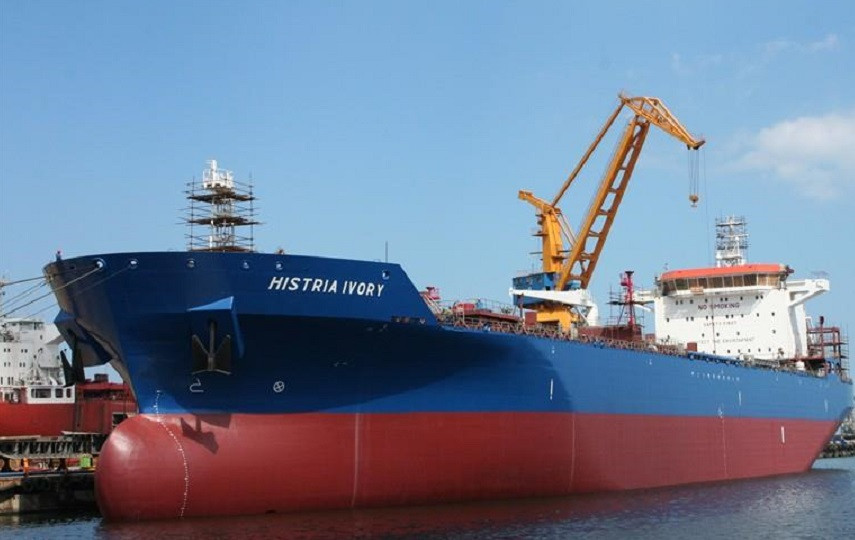 Cei trei marinari români răpiţi de pe o navă, în Togo, au fost eliberați. Anunțul MAE