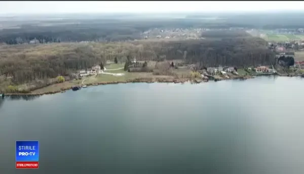 Rezervația naturală Snagov, distrusă pentru proiecte imobiliare. Cum se negociază „aurul verde”