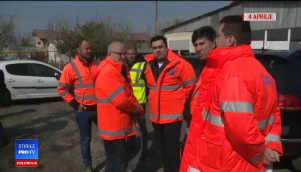 Utilajele de la pasajul Domnești au dispărut după vizita ministrului. Șantierul filmat cu drona