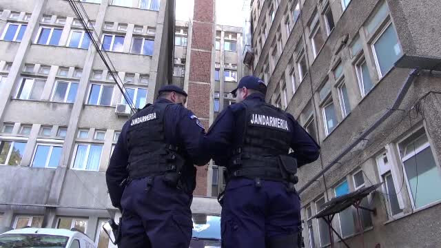 Scandalul medicilor arestați pentru mită în Neamț. De la câți pacienți au luat bani