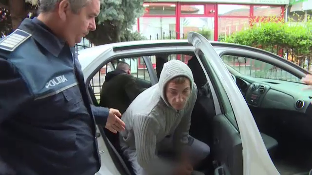 Ghinion teribil pentru o tânără din Gorj care făcea autostopul. Cine a oprit lângă ea