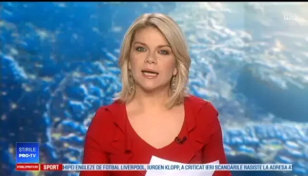 Polițist luat de vânt și izbit pe asfalt în timpul misiunii. VIDEO