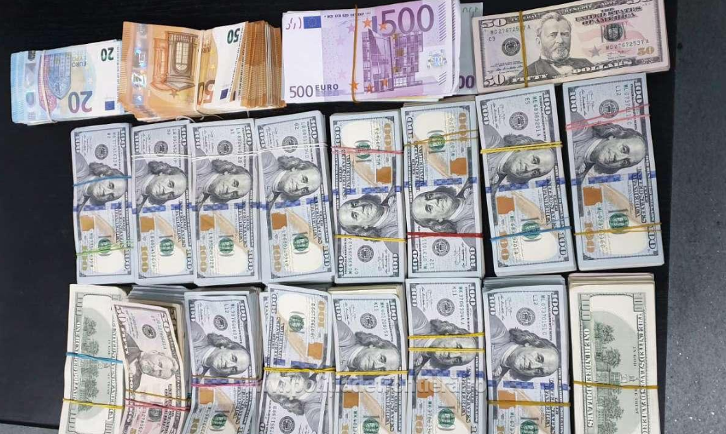 Suma uriașă de bani descoperită pe corpul și în bagajul unui turc, în Vama Giurgiu