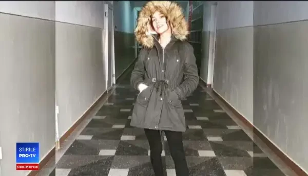 O adolescentă de 15 ani din Prahova a dispărut de acasă. Poza pusă pe Facebook