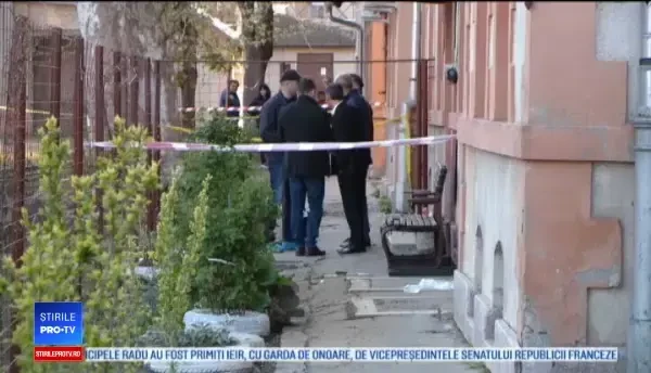 Tânără înjunghiată mortal de fostul iubit. Bărbatul a fost prins după 15 ore