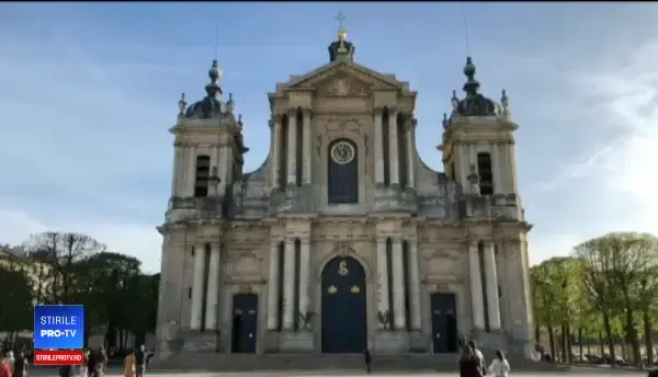 Mărturia unui ghid de la Notre-Dame după ce a intrat în catedrală devastată de incendiu