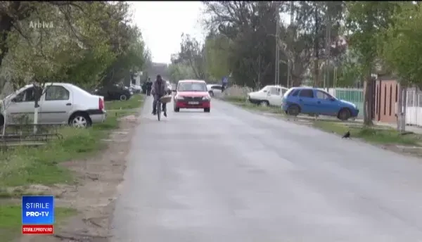 Caz șocant în Galați. O femeie a născut al zecelea copil în hazna și l-ar fi aruncat acolo