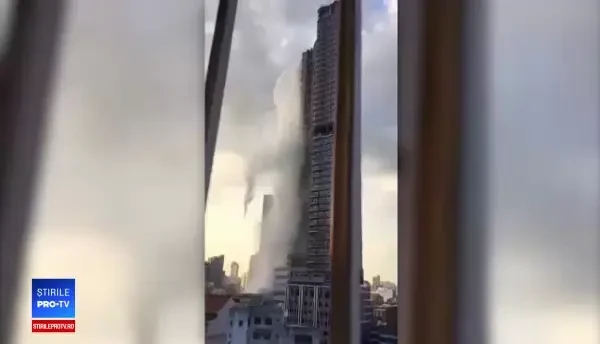 Cascadă de pe un zgârie-nori în timpul cutremurului de 6,3 din Filipine