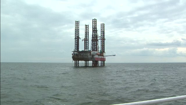 Echipele OMV şi ExonMobil din proiectul de exploatare a gazelor din Marea Neagră, desfiinţate