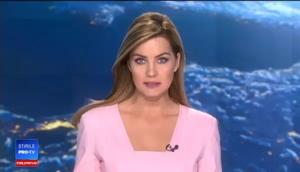 Profesoara din Alba care ar fi avut o relație cu un elev de 14 ani, trimisă în judecată