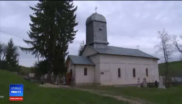 Patru biserici din Dâmbovița au fost jefuite în Săptămâna Mare. Localnicii sunt șocați