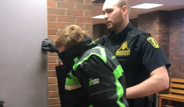 A dezgropat un schelet din cimitir şi a făcut supă din el. Cum a fost descoperit