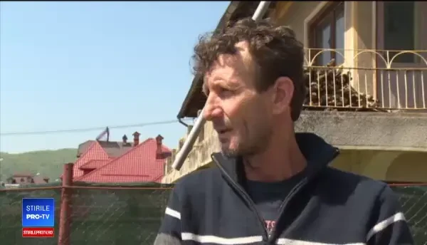 Un fost deținut a intrat peste vecinul său și l-a luat la bătaie. Ce l-a supărat