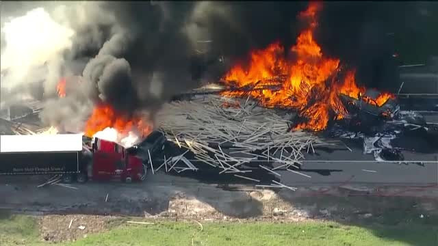 Autostrada infernului. 4 morți și zeci de răniți, după ce 28 de mașini s-au ciocnit în lanț