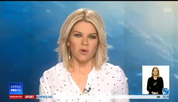 Momentul în care un tramvai a deraiat în Galați și a ajuns pe șosea