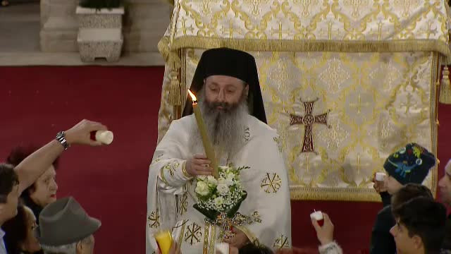 Hristos a înviat! Imagini de la slujba de Înviere de la Biserica Antim. VIDEO