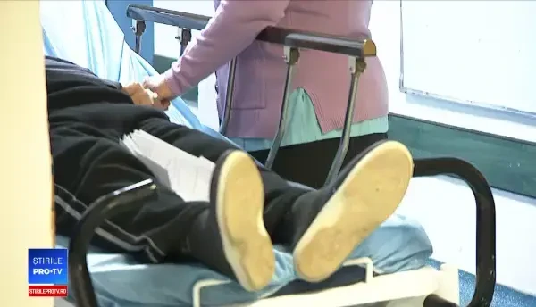 Românii care au trecut prin chinuri, la spitale, după ce au exagerat cu masa de Paște