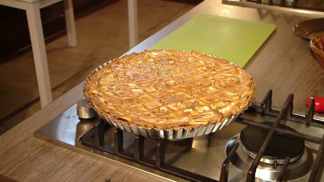 M&acirc;ncarea rămasă de Paște, transformată