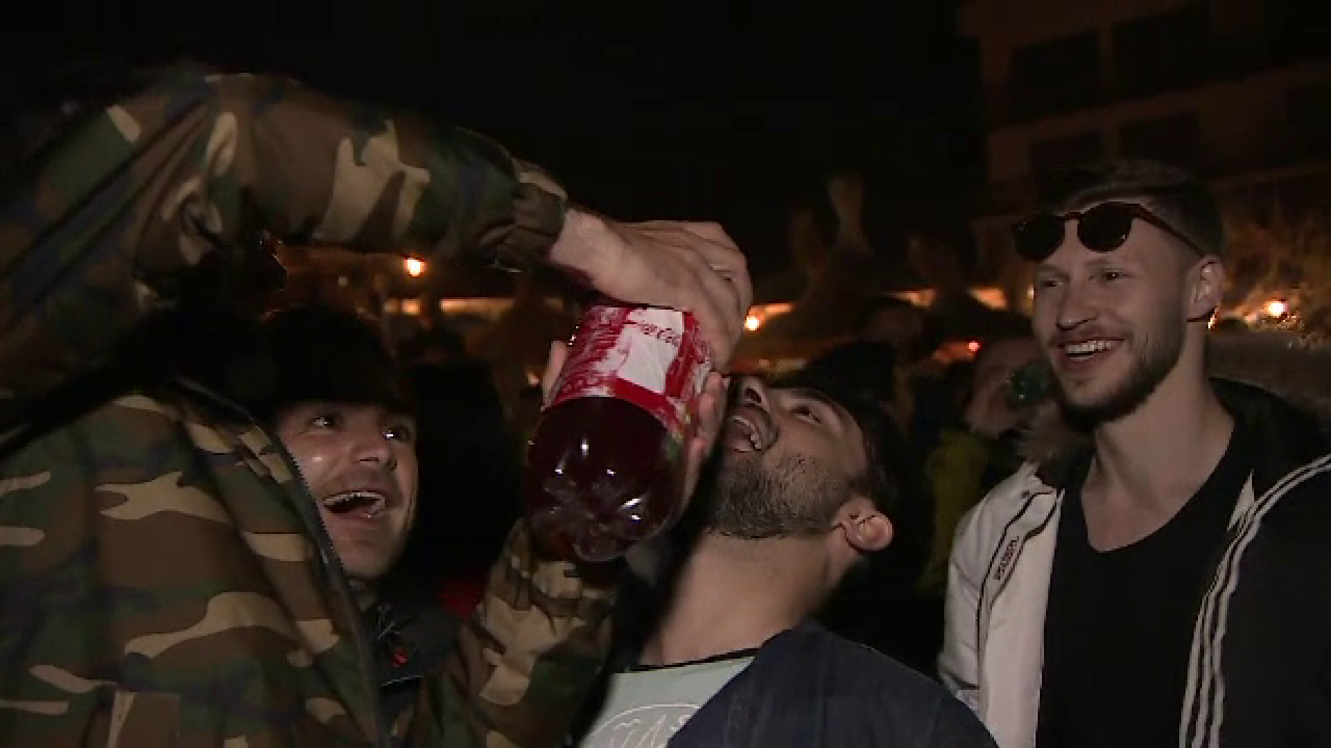 Ce a păţit un tânăr "învăţat cu Mamaia" când a ajuns prima dată în Vamă. "Vin cu Cola"