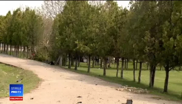 Trupul lui Răzvan Ciobanu depus la capelă. FILMUL ultimelor ore de viață refăcut de anchetatori