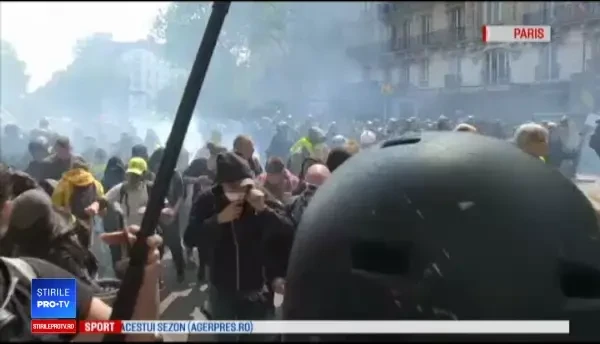 Proteste de amploare de Ziua Muncii. Zona din Rusia unde oamenii au purtat veste galbene