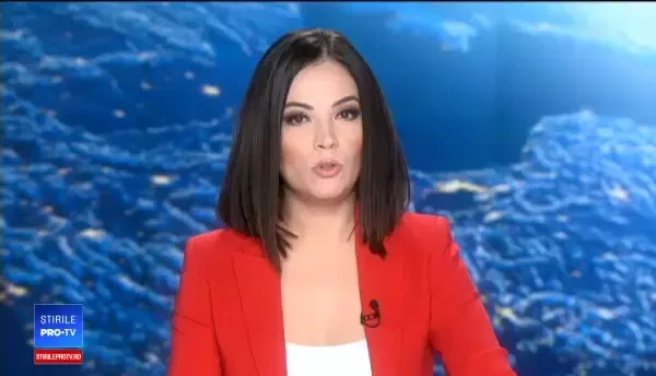 Momentul în care mai mulți bărbați se bat cu pumnii și picioarele într-un cazinou