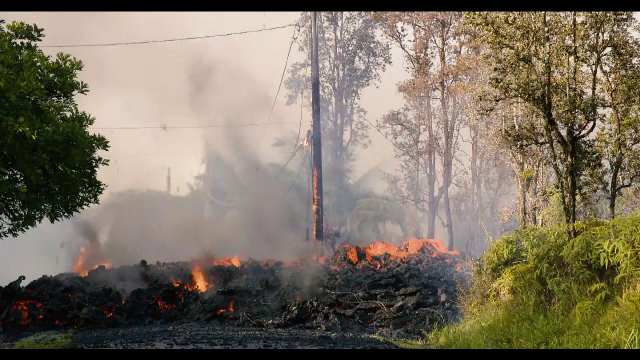 Un turist american a căzut într-un vulcan activ. Cum a fost scos de acolo