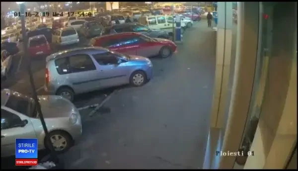 Bărbat căutat, după ce a jefuit un magazin de bijuterii din Ploieşti înarmat cu o sabie