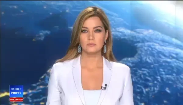 Estul Indiei, lovit de un ciclon uriaş. Rafelele de vânt ajung la 200 km/h