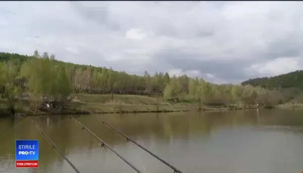 Timișorenii s-au relaxat în vacanța de 1 Mai la pescuit. Cât plătesc turiștii